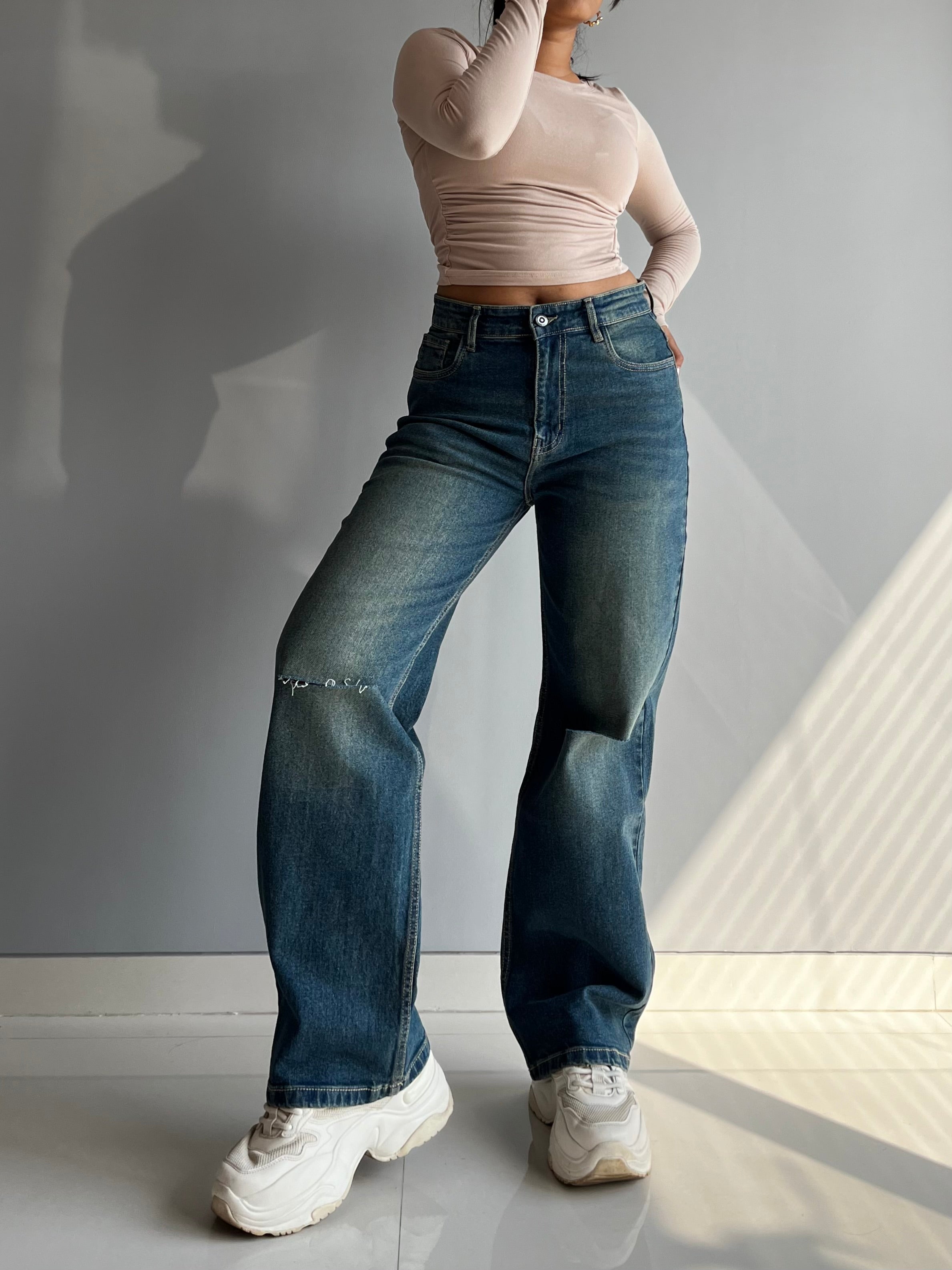 90's Blue Ripped Baggy fit Jeans
